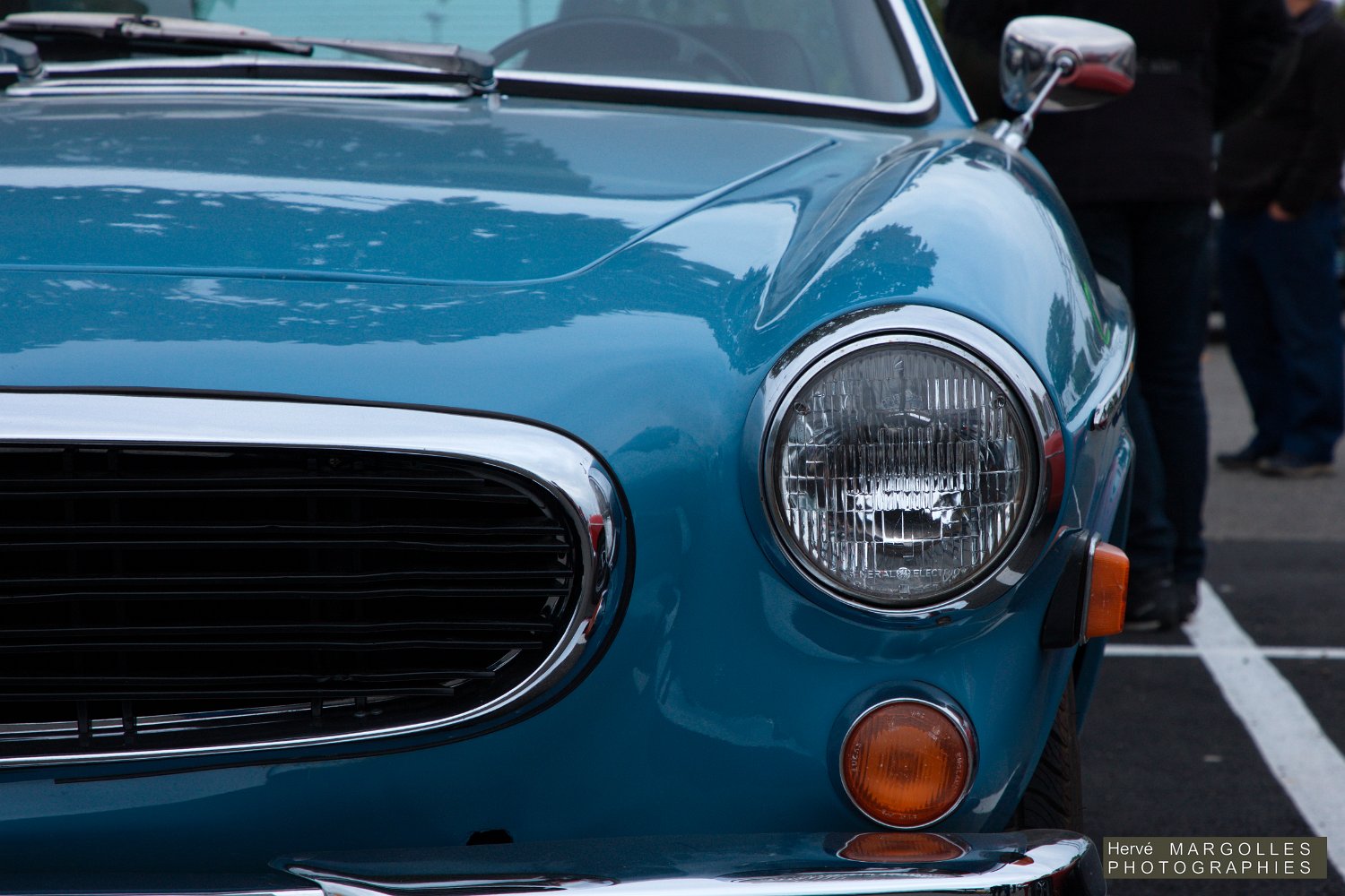 Volvo P1800-03.jpg